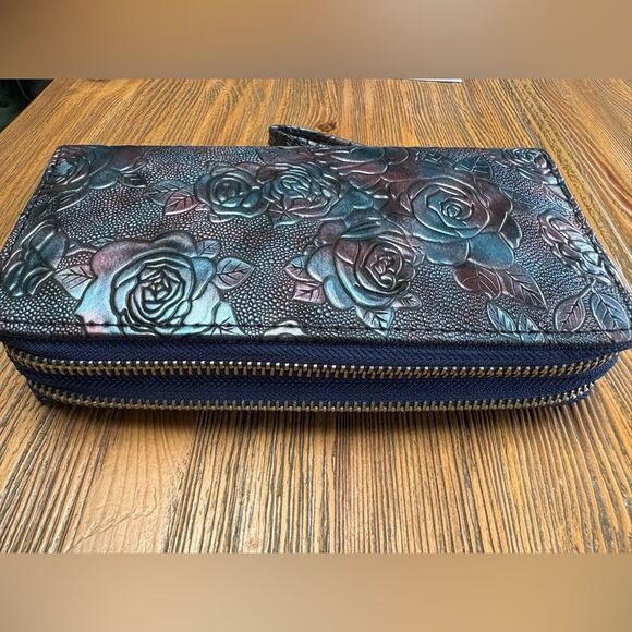 Vintage Style Floral Embossed Black Blue and Burgundy Women's Faux Clutch NWOT - Picture 12 of 12